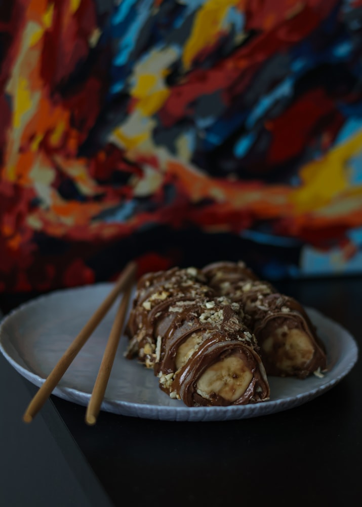 Banane mit Schokolade – Zutaten für das Lagerfeuer-Dessert